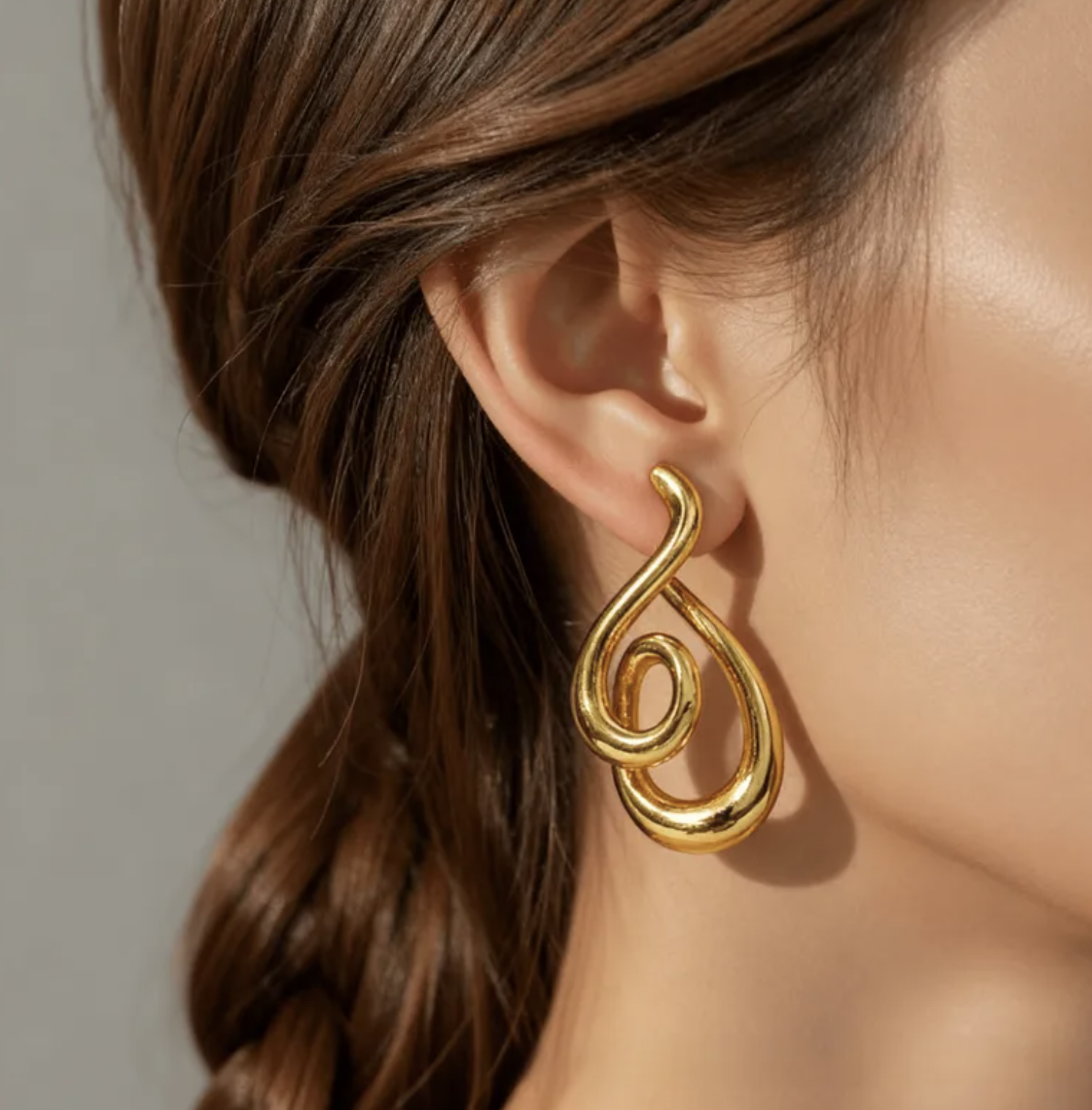 Irregular Line Stud Earrings For Modern Women